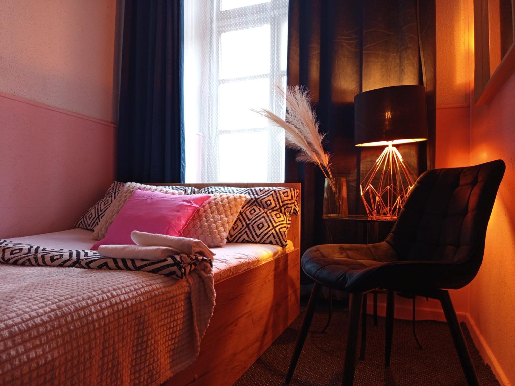 Rooms Center - Dworzec Pkp, Rynek فروتسواف المظهر الخارجي الصورة